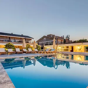 Hotel Kore Çeşme